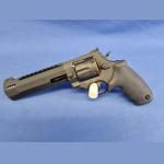 Revolver Taurus Raging Hunter – 6 3/4″ mit Kompensator, Kal. .44 Mag.